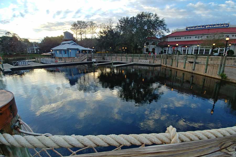Disney World Port Orleans Riverside Resort water taxi